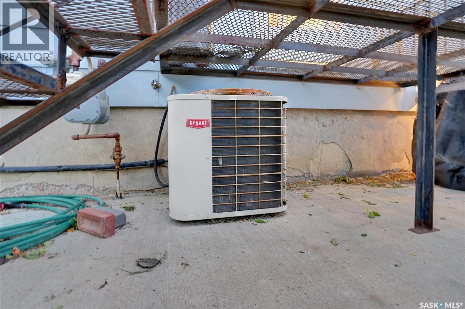 524 6th Avenue E, Assiniboia, Saskatchewan  S0H 0B0 - Photo 38 - SK019396