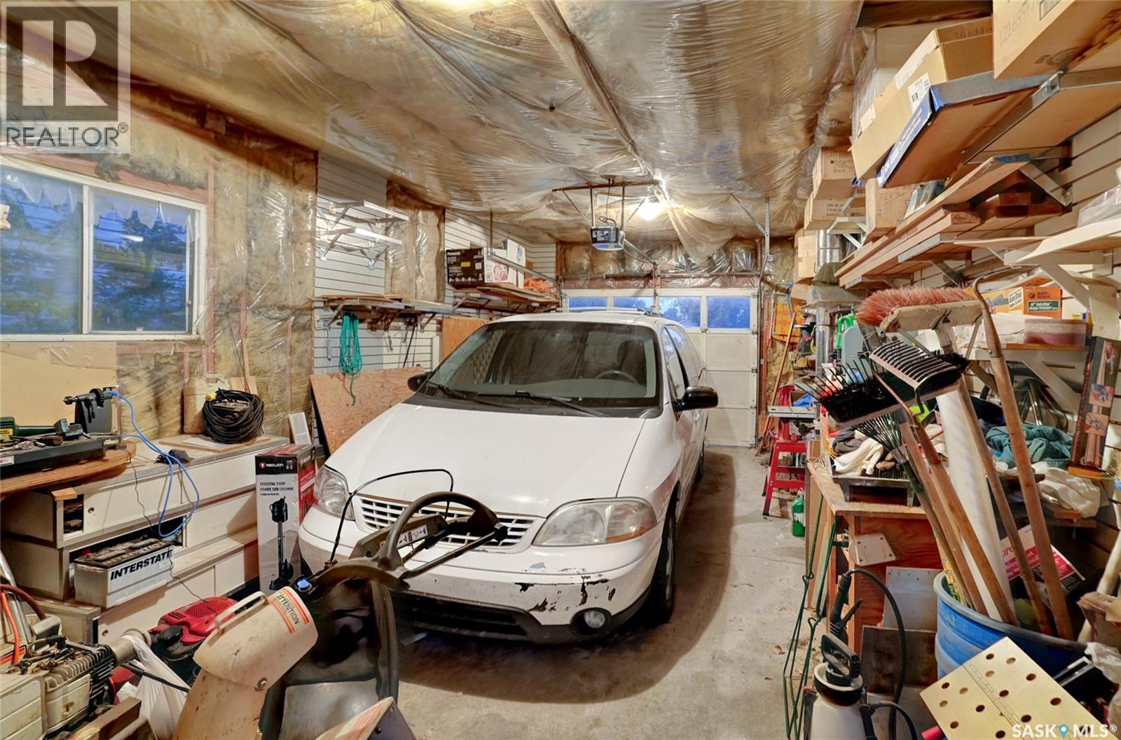 524 6th Avenue E, Assiniboia, Saskatchewan  S0H 0B0 - Photo 37 - SK019396