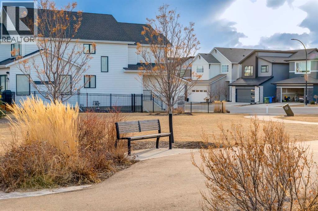 19 West Grove Place Sw, Calgary, Alberta  T3H 1Z4 - Photo 50 - A2246398