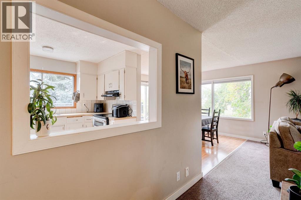 1153 East Lakeview Road, Chestermere, Alberta  T1X 1B1 - Photo 8 - A2257428