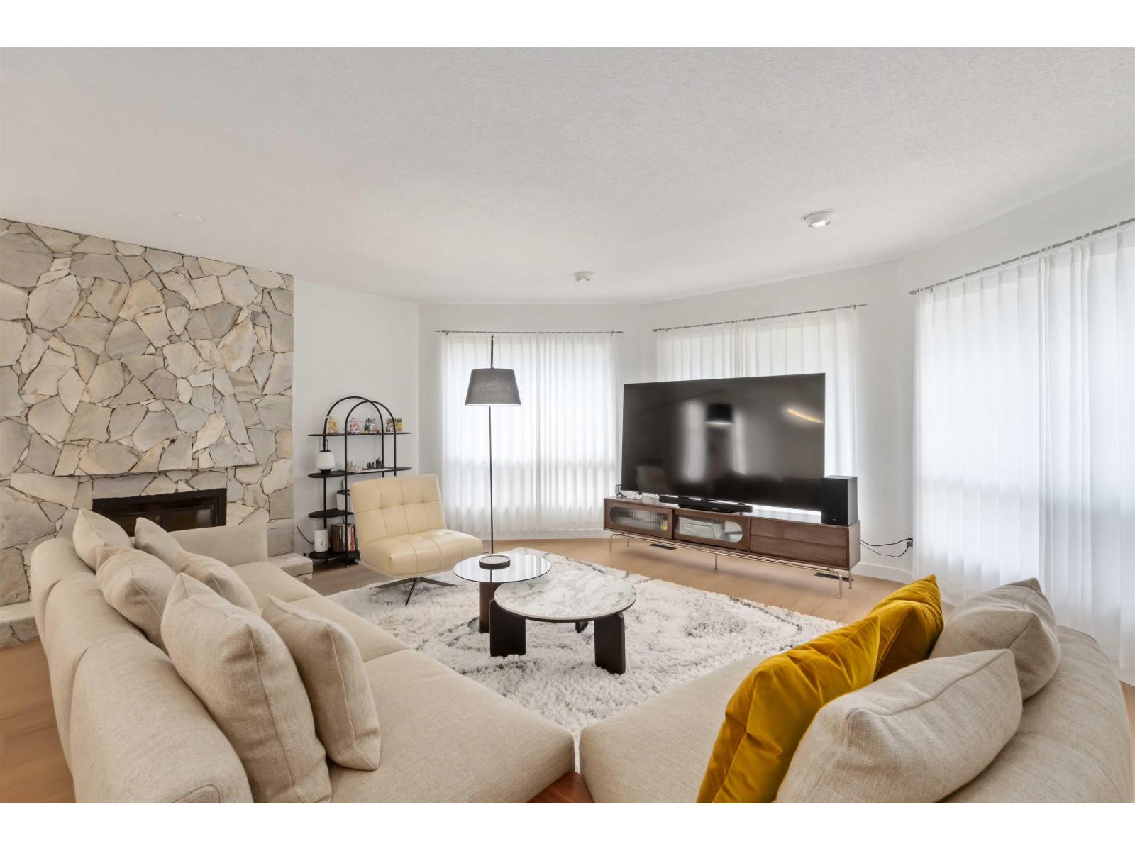 14082 20 Avenue, Surrey, British Columbia  V4A 8P6 - Photo 6 - R3103948