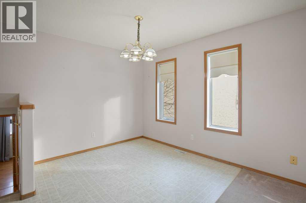 5242 50 Avenue, Sylvan Lake, Alberta  T4S 1E7 - Photo 15 - A2289976