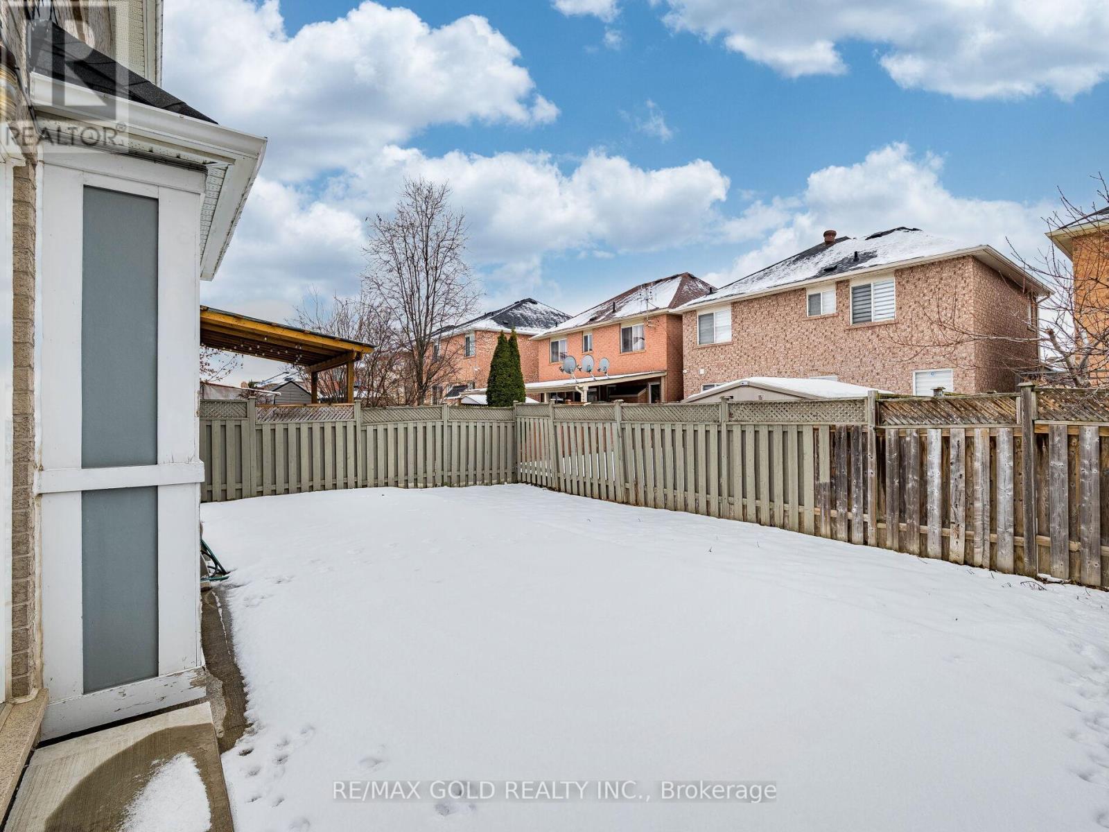 42 Zimmer Street, Brampton, Ontario  L6S 6L9 - Photo 45 - W12919110