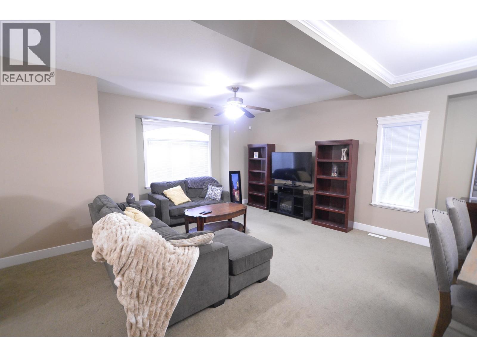 23161 123 Avenue, Maple Ridge, British Columbia  V2X 7Y9 - Photo 9 - R3098648