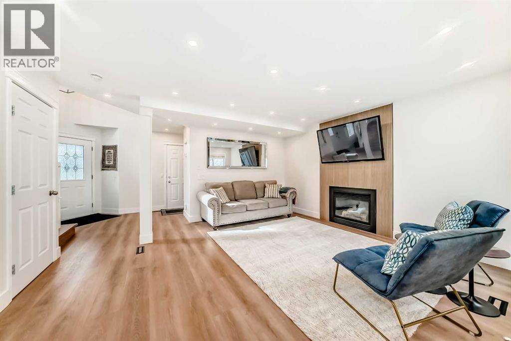 94 Cougar Plateau Way Sw, Calgary, Alberta  T3H 5S4 - Photo 13 - A2295805