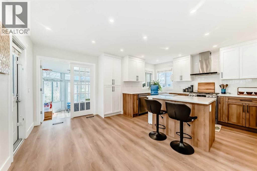 94 Cougar Plateau Way Sw, Calgary, Alberta  T3H 5S4 - Photo 11 - A2295805