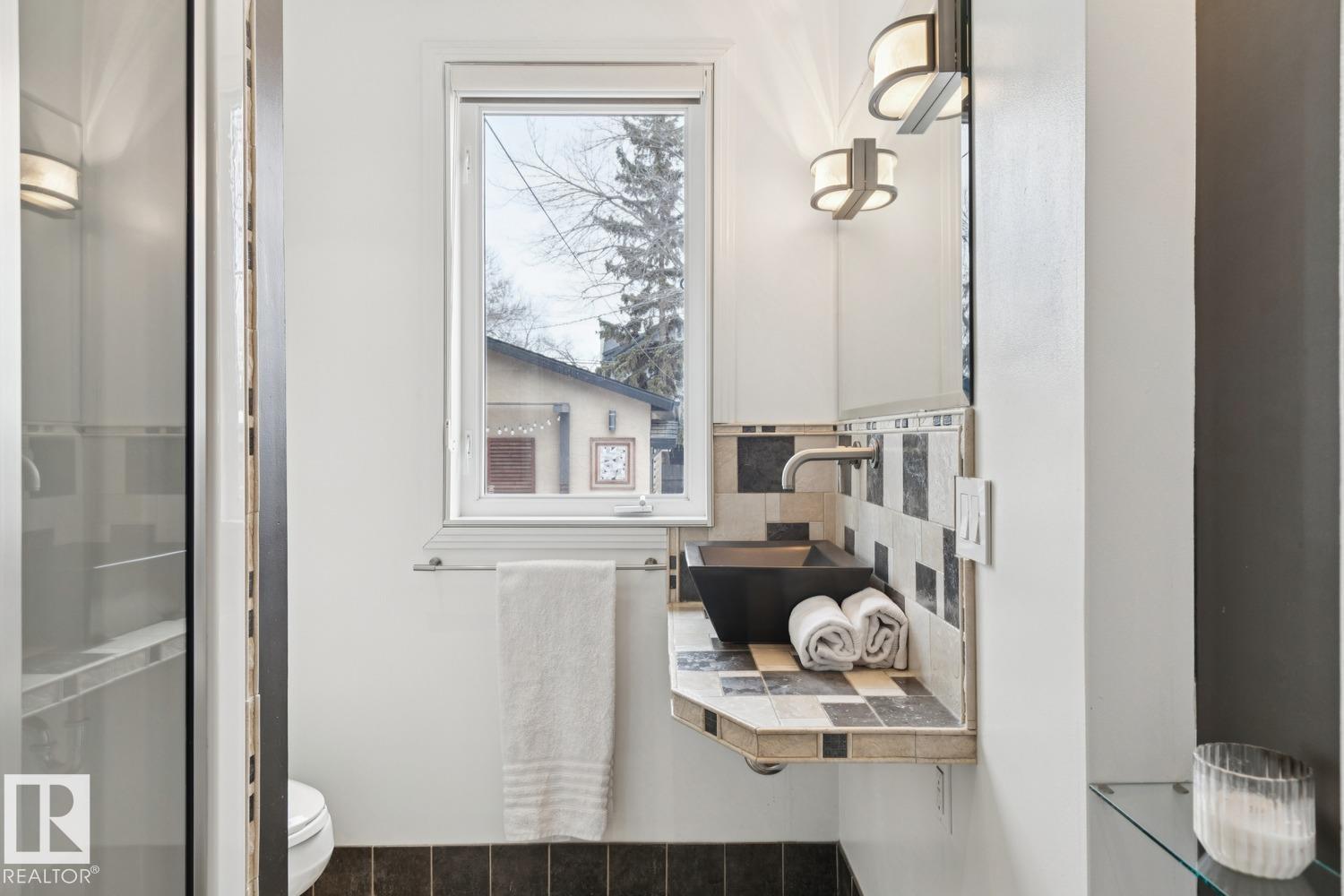 10537 140 St Nw, Edmonton, Alberta  T5N 2M1 - Photo 27 - E4477842