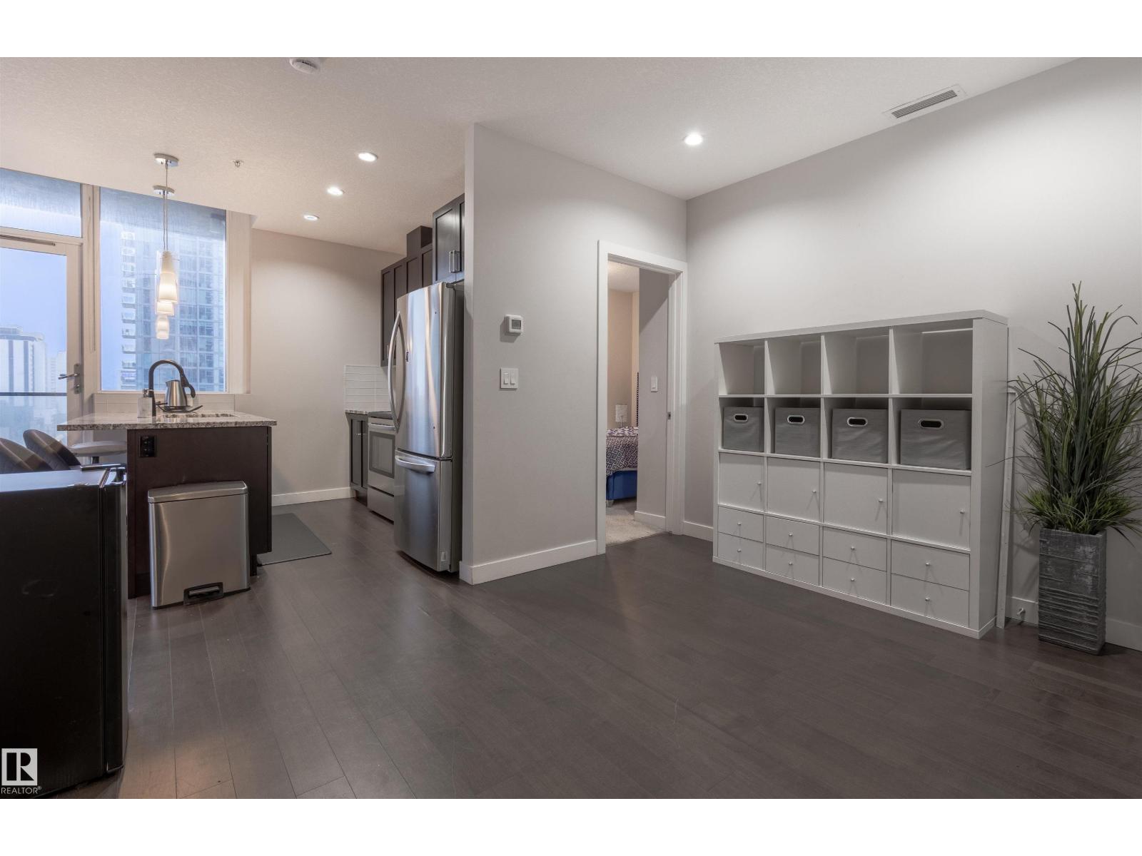 #901 10238 103 St Nw, Edmonton, Alberta  T5J 0G6 - Photo 5 - E4479305