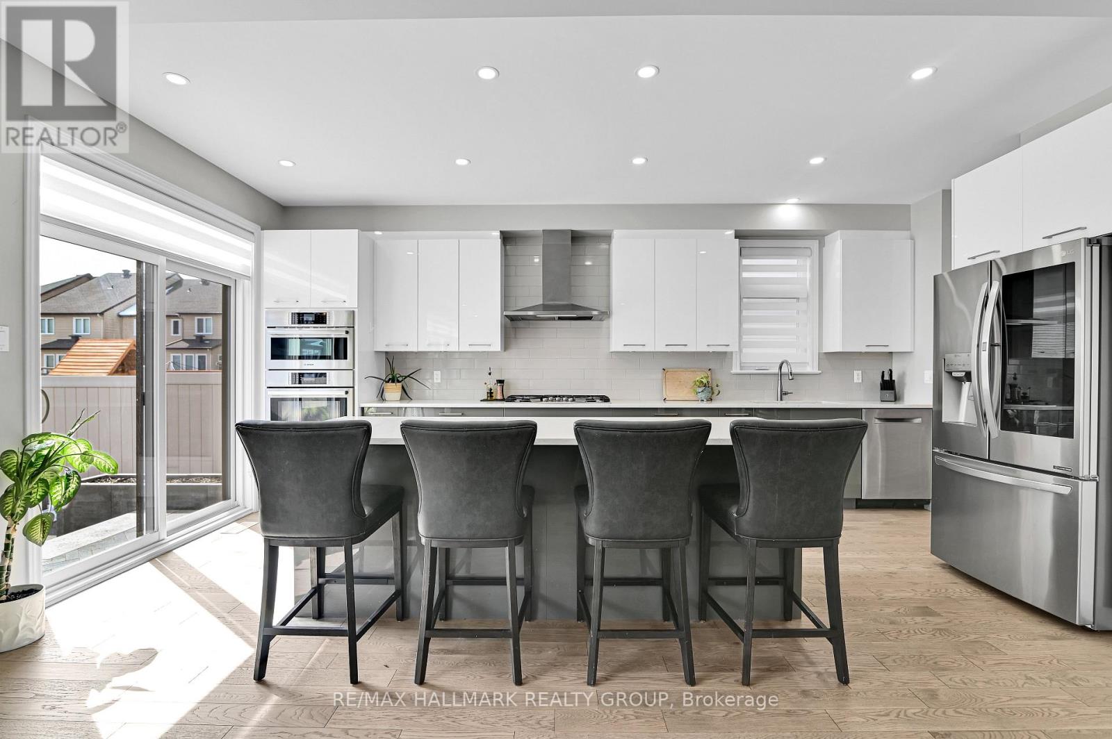 160 Eric Maloney Way, Ottawa, Ontario  K1T 0R1 - Photo 11 - X12928690