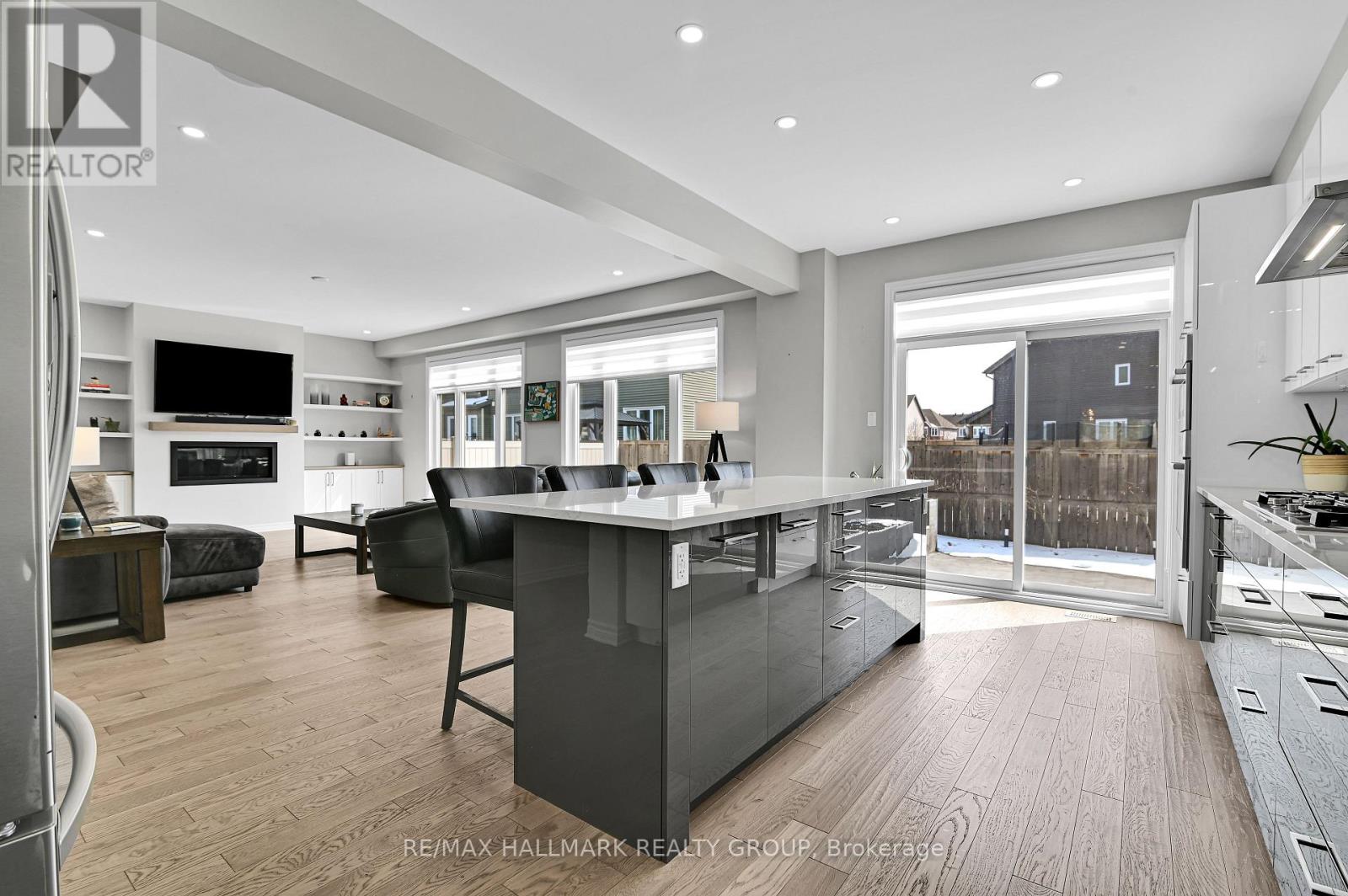 160 Eric Maloney Way, Ottawa, Ontario  K1T 0R1 - Photo 14 - X12928690