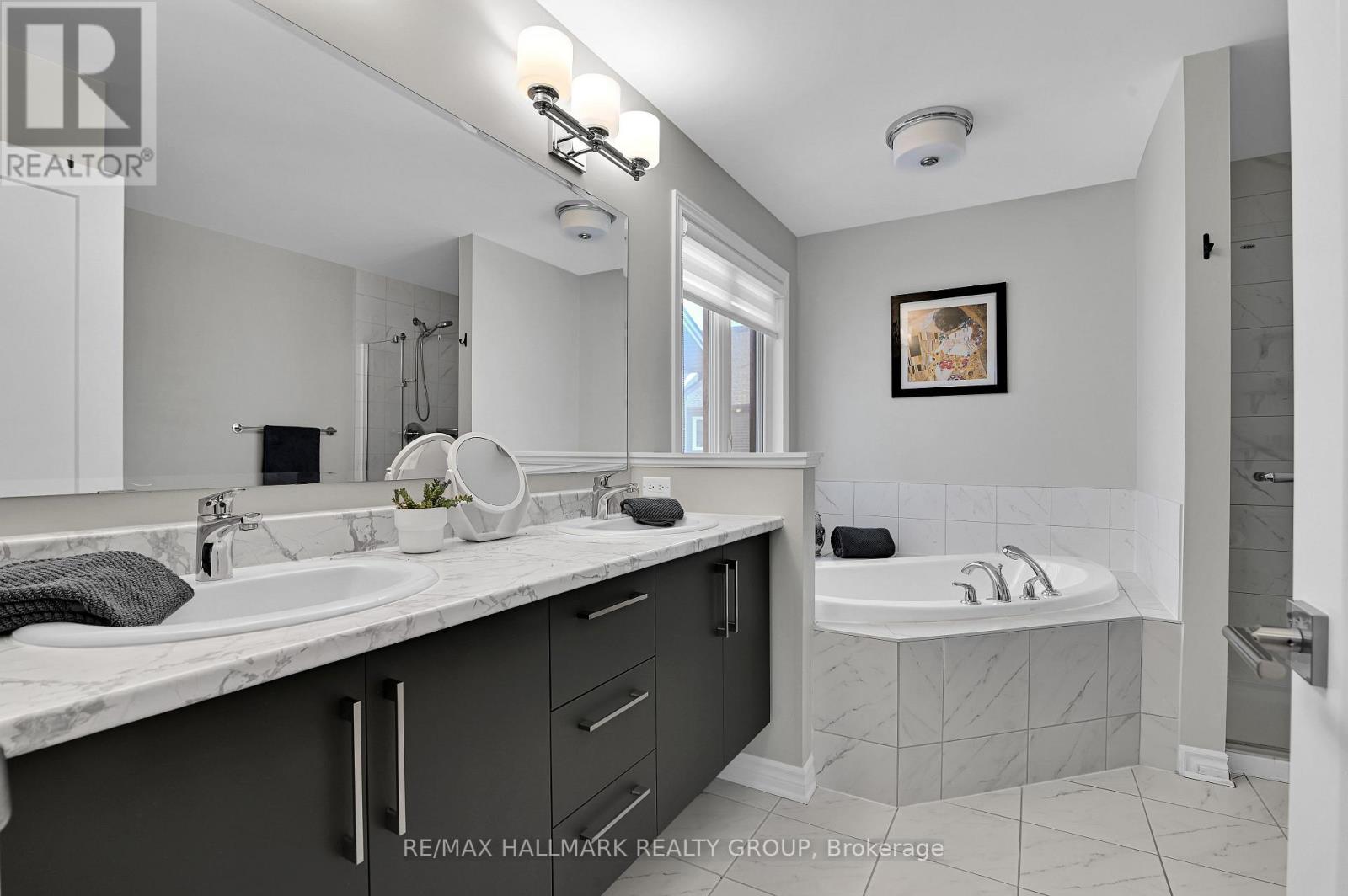 160 Eric Maloney Way, Ottawa, Ontario  K1T 0R1 - Photo 20 - X12928690