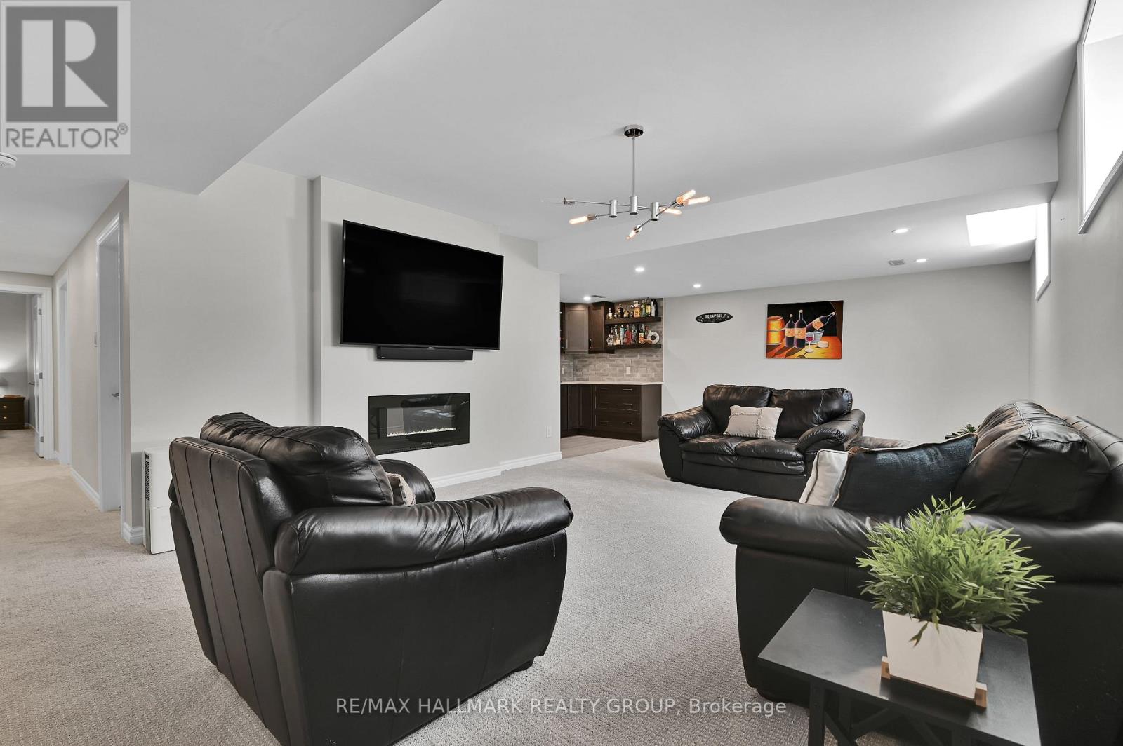 160 Eric Maloney Way, Ottawa, Ontario  K1T 0R1 - Photo 30 - X12928690