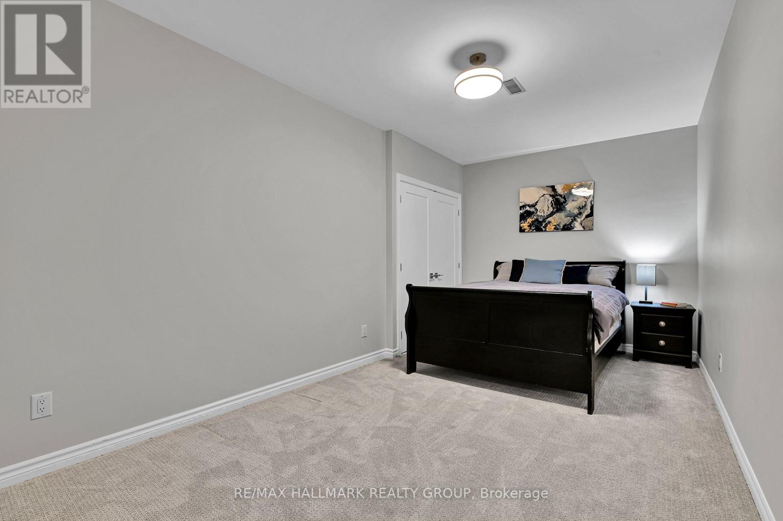 160 Eric Maloney Way, Ottawa, Ontario  K1T 0R1 - Photo 34 - X12928690