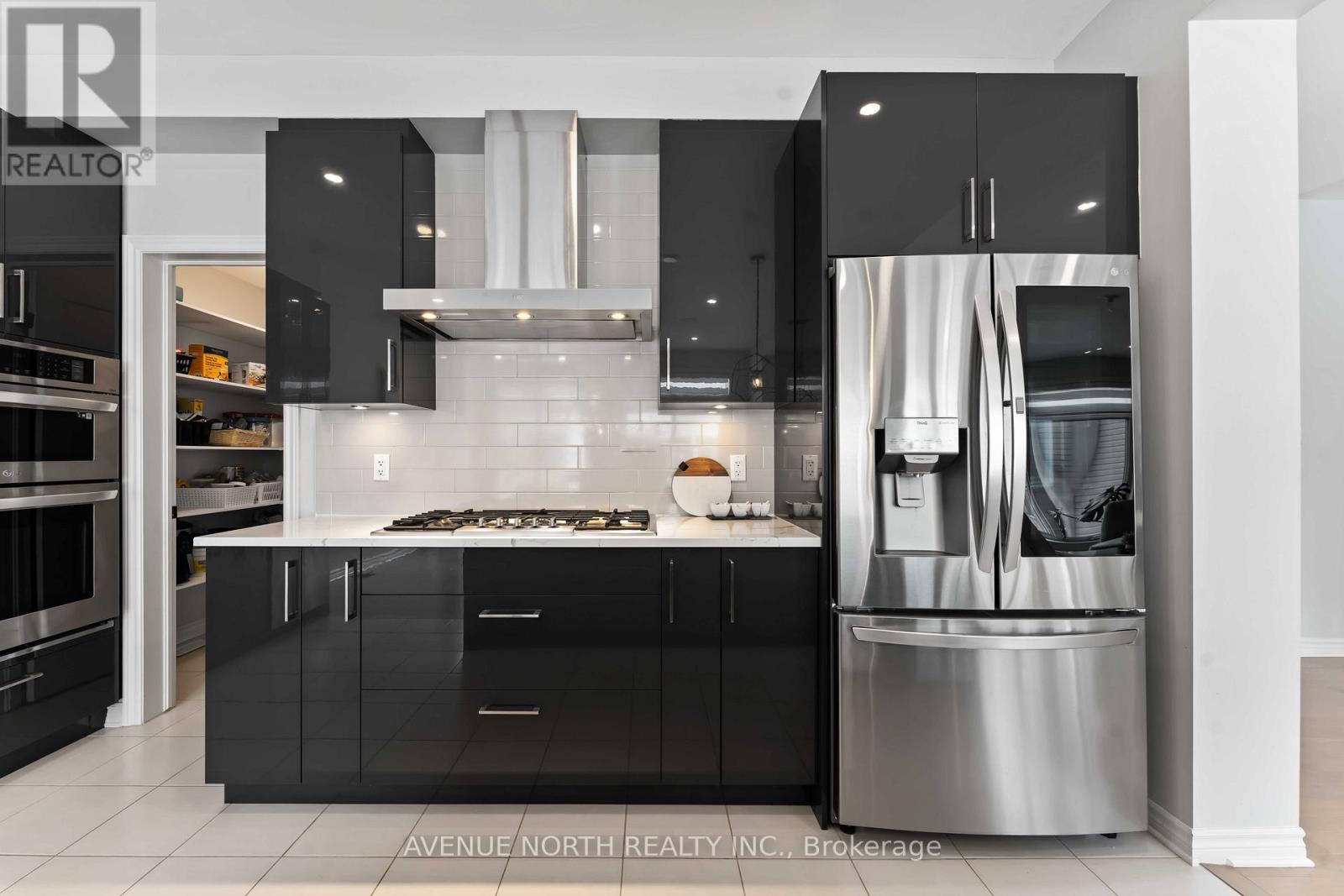 711 Moonflower Crescent, Ottawa, Ontario  K1T 0X8 - Photo 12 - X12928698