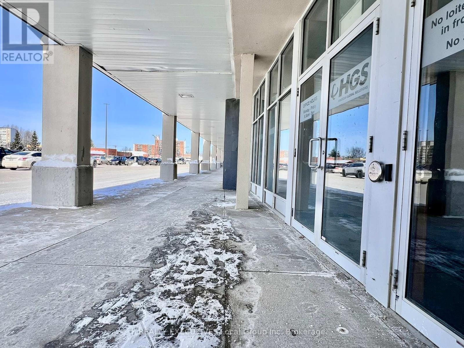 390 Lakeshore Drive, North Bay, Ontario  P1A 2C7 - Photo 5 - X12892650