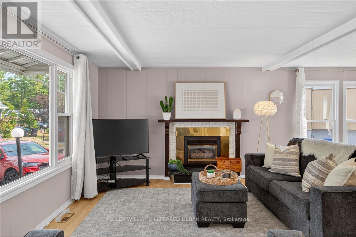 7 Sunset Drive, Innisfil, Ontario  L9S 0R7 - Photo 10 - N12845572