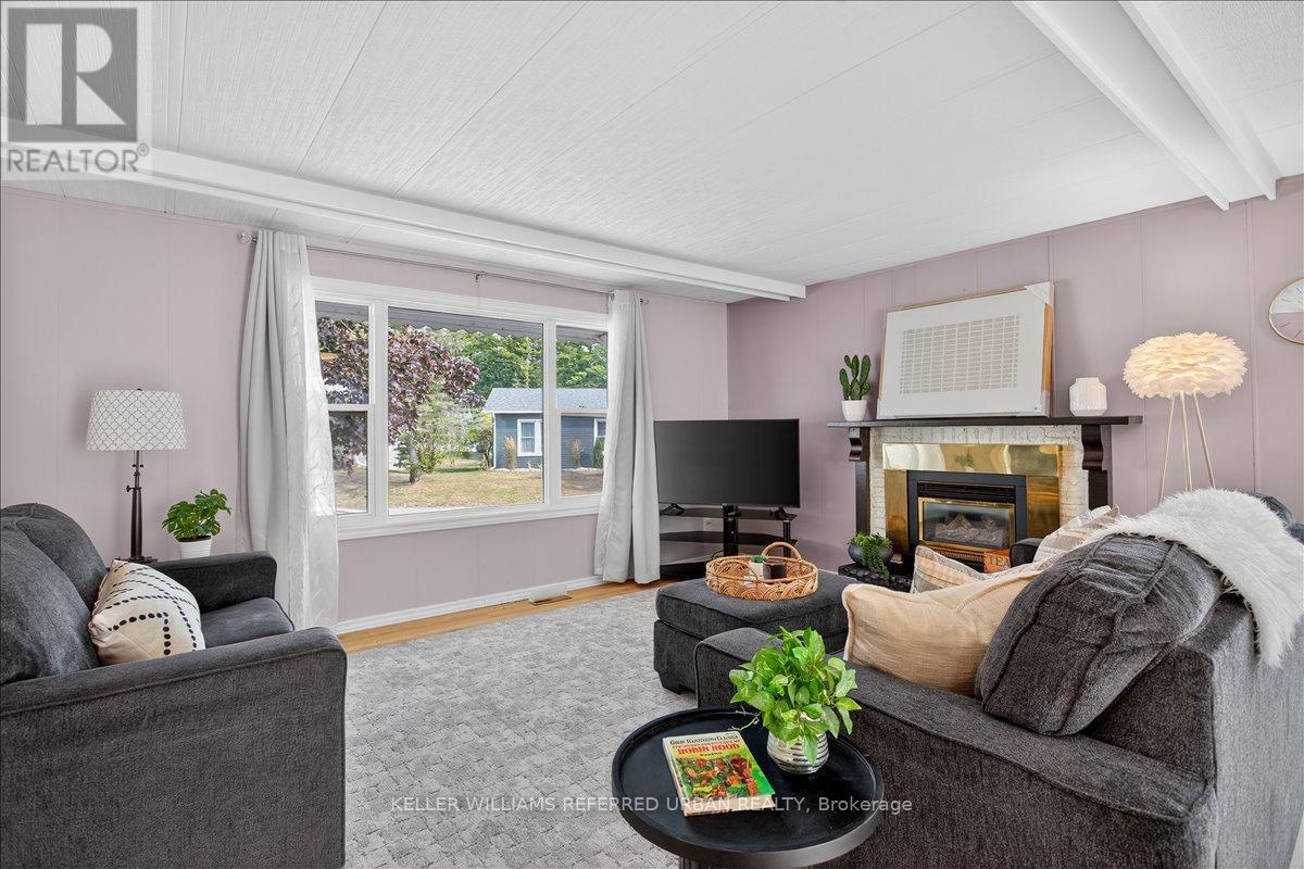 7 Sunset Drive, Innisfil, Ontario  L9S 0R7 - Photo 6 - N12845572