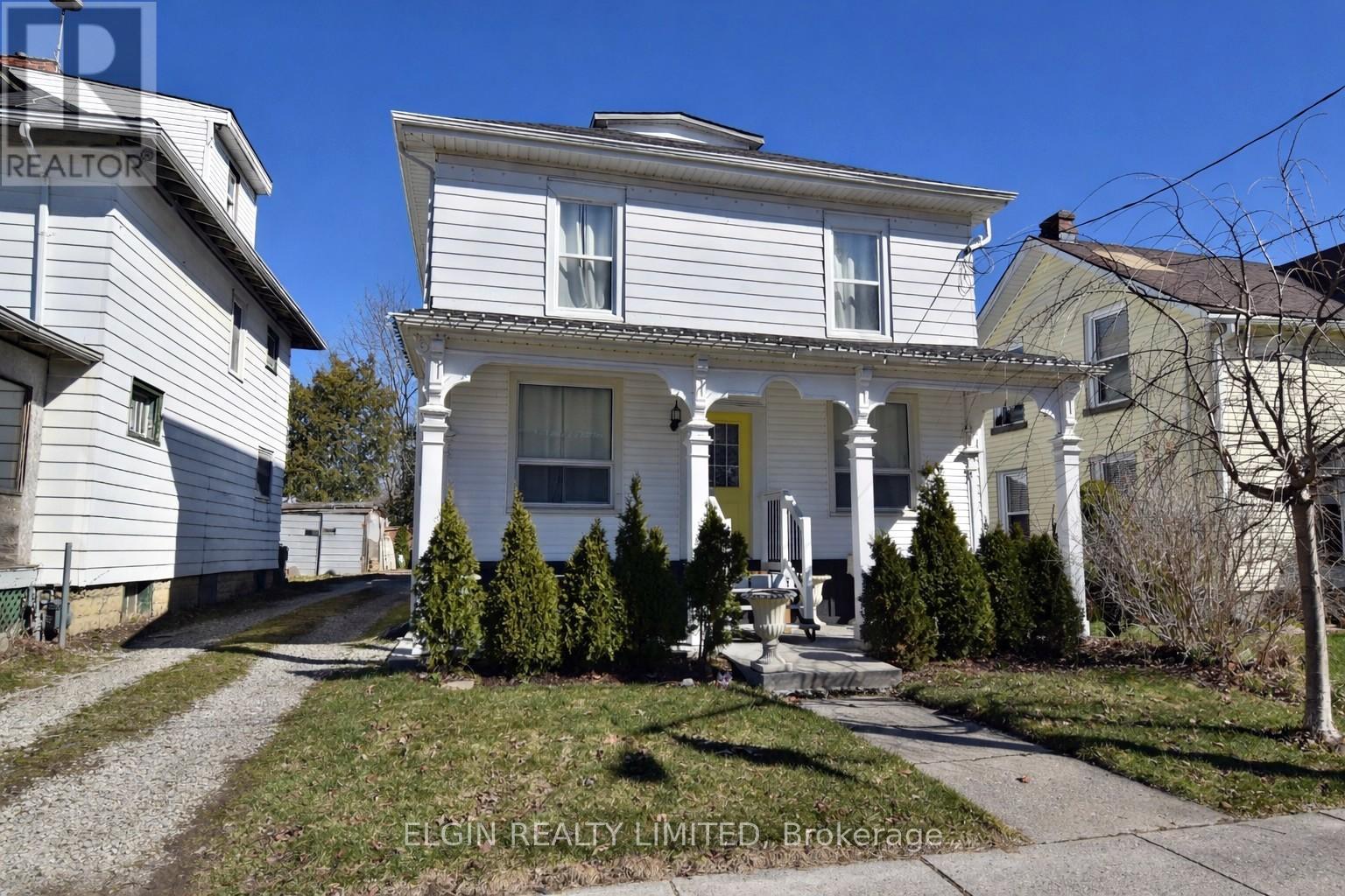 57 Scott Street, St. Thomas, Ontario  N5P 1K7 - Photo 2 - X12927526