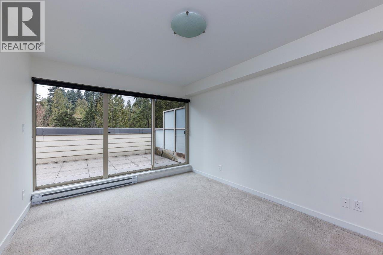 Ph1 2832 Capilano Road, North Vancouver, British Columbia  V7R 4H5 - Photo 17 - R3104239