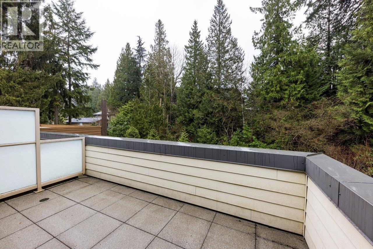 Ph1 2832 Capilano Road, North Vancouver, British Columbia  V7R 4H5 - Photo 25 - R3104239