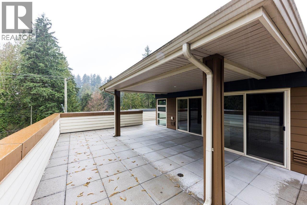 Ph1 2832 Capilano Road, North Vancouver, British Columbia  V7R 4H5 - Photo 26 - R3104239