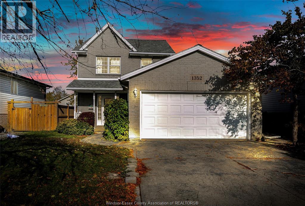 1352 Giselle Crescent, Windsor, Ontario  N8W 5P5 - Photo 2 - 26006370