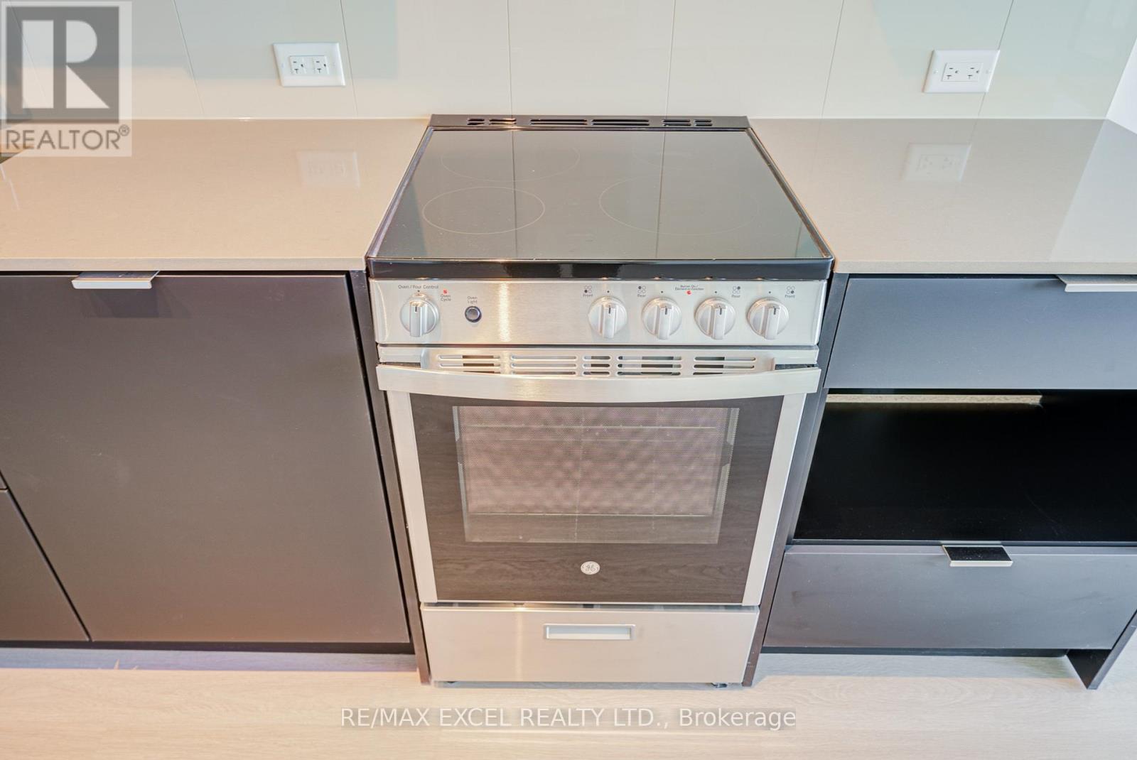 2108 - 3883 Quartz Road S, Mississauga, Ontario  L5B 0M4 - Photo 21 - W12756738