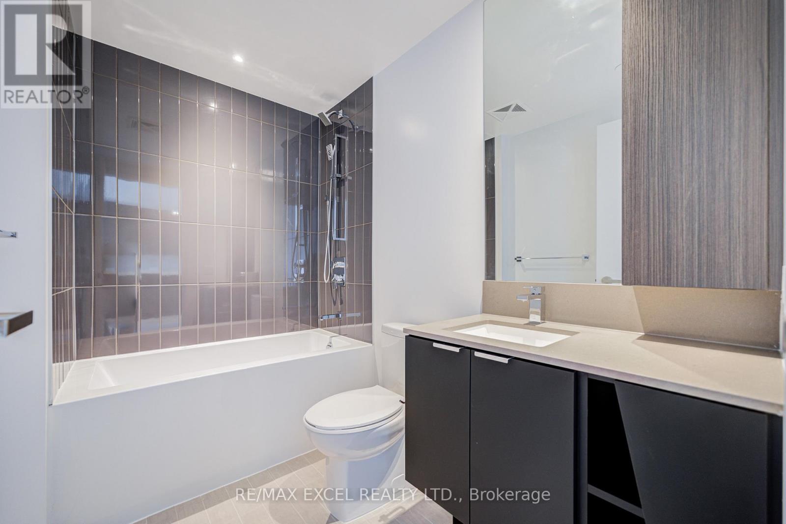 2108 - 3883 Quartz Road S, Mississauga, Ontario  L5B 0M4 - Photo 31 - W12756738