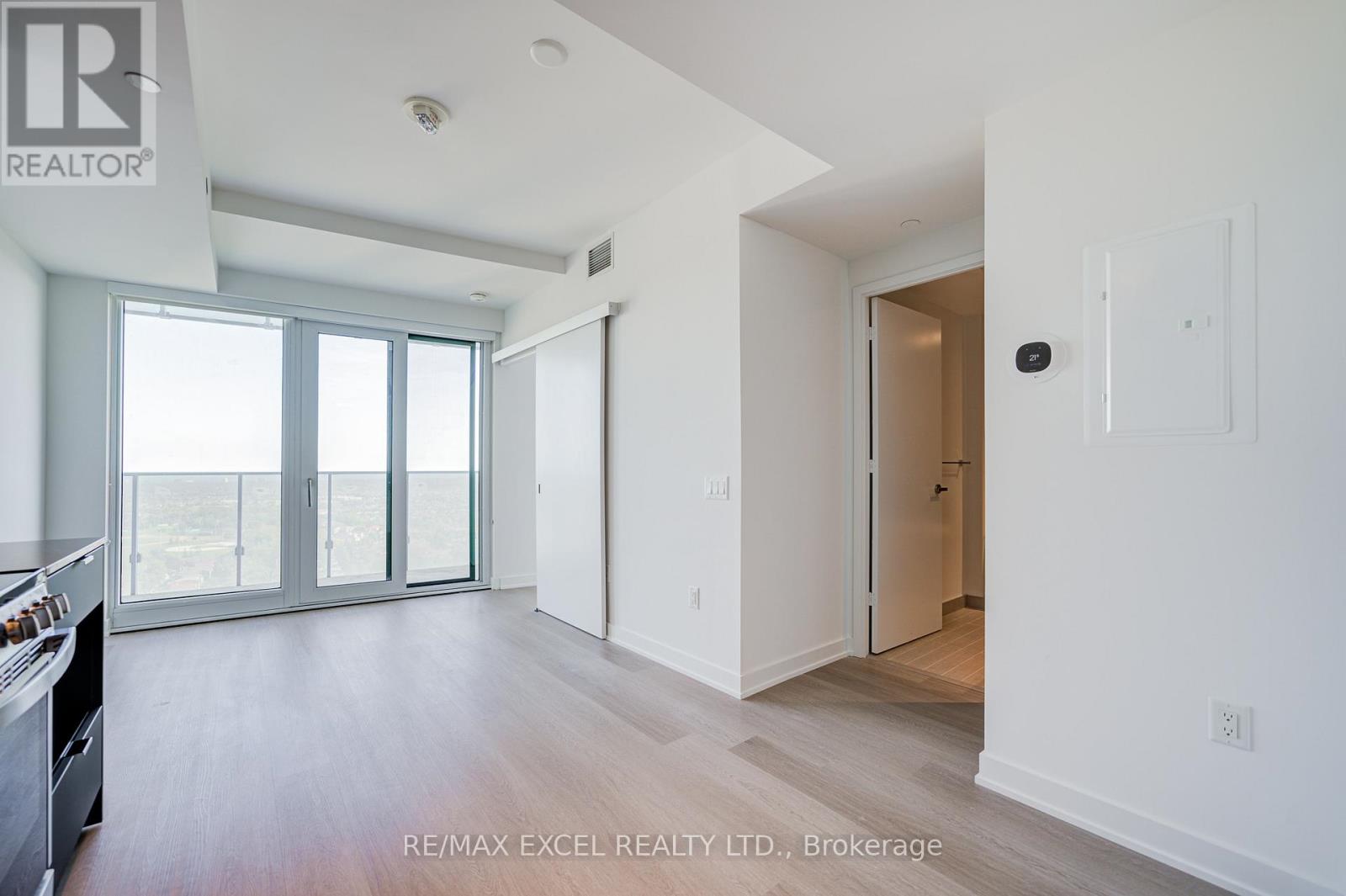 2108 - 3883 Quartz Road S, Mississauga, Ontario  L5B 0M4 - Photo 15 - W12756738