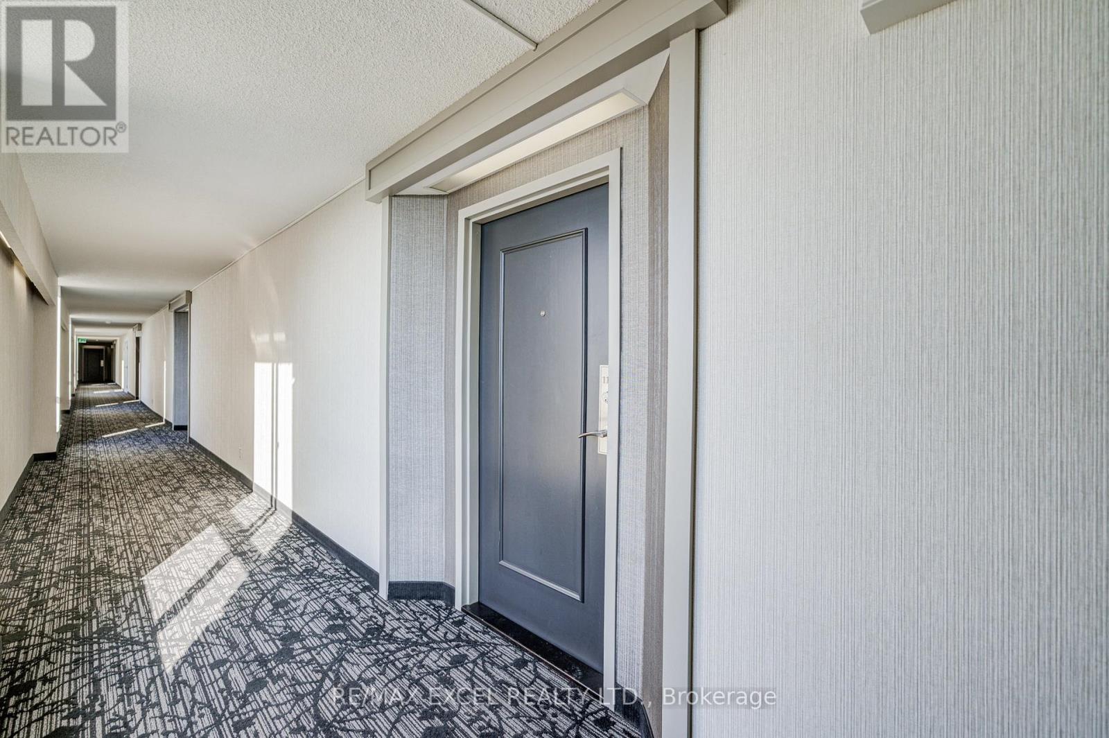 1107 - 5280 Lakeshore Road, Burlington, Ontario  L7L 5R1 - Photo 9 - W12750934