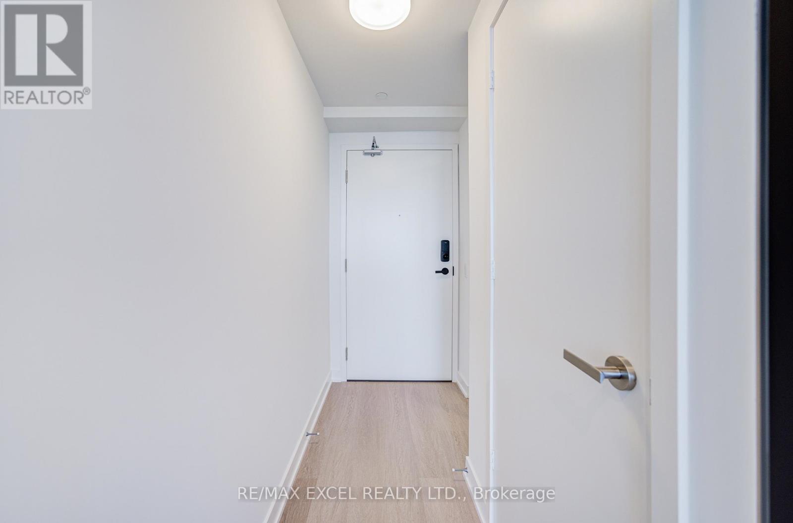 2108 - 3883 Quartz Road S, Mississauga, Ontario  L5B 0M4 - Photo 11 - W12756738