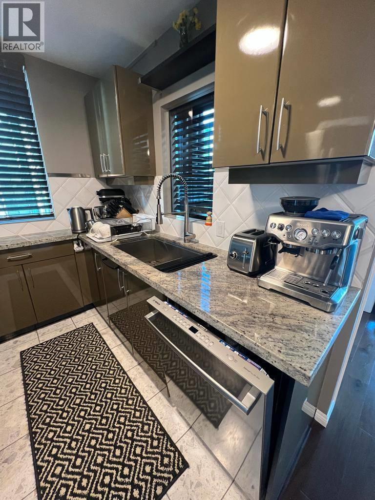 1328 W Pender Street, Vancouver, British Columbia  V6E 3M5 - Photo 15 - R3104243