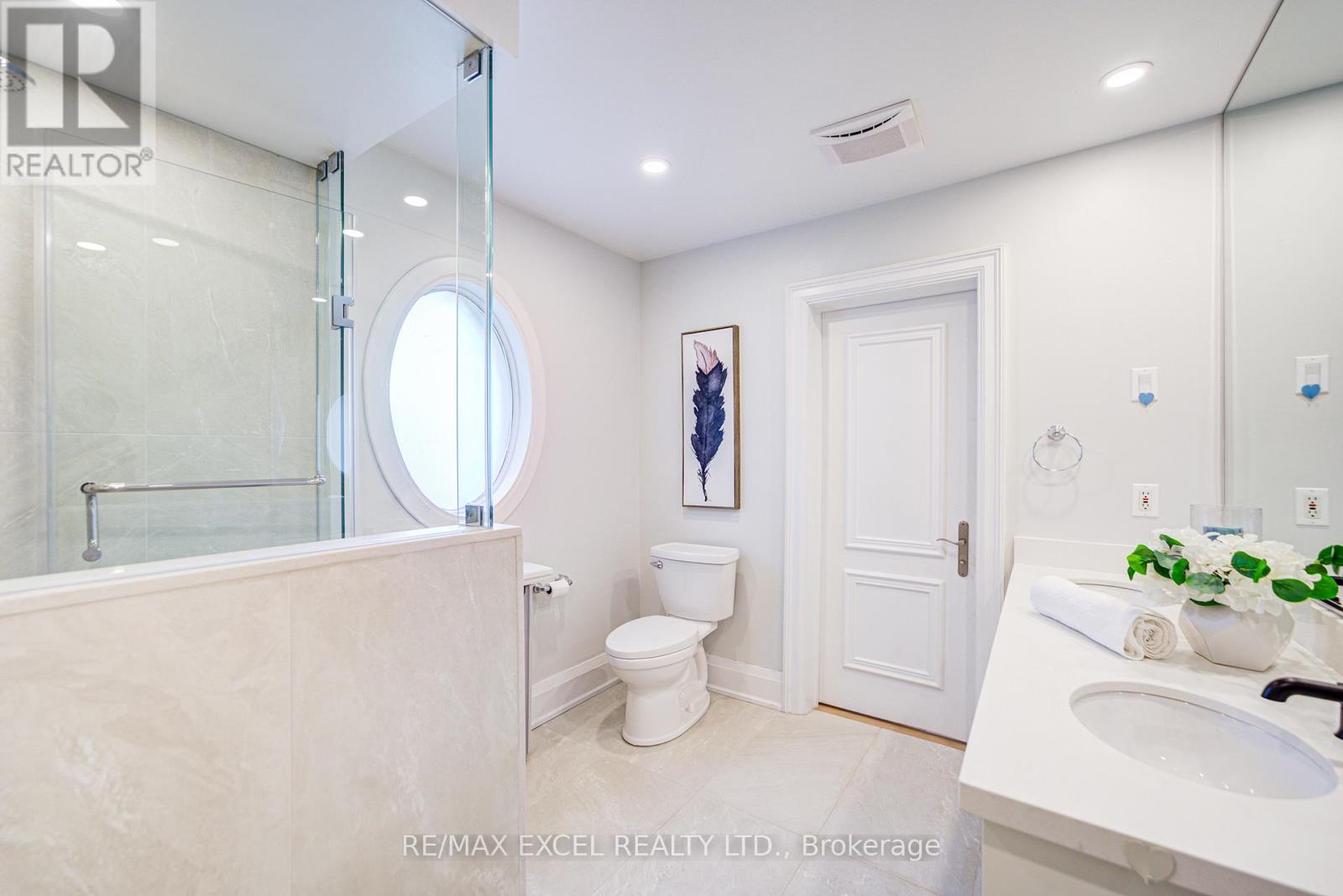 3 Silverwood Avenue, Toronto, Ontario  M5P 1W3 - Photo 37 - C12586536