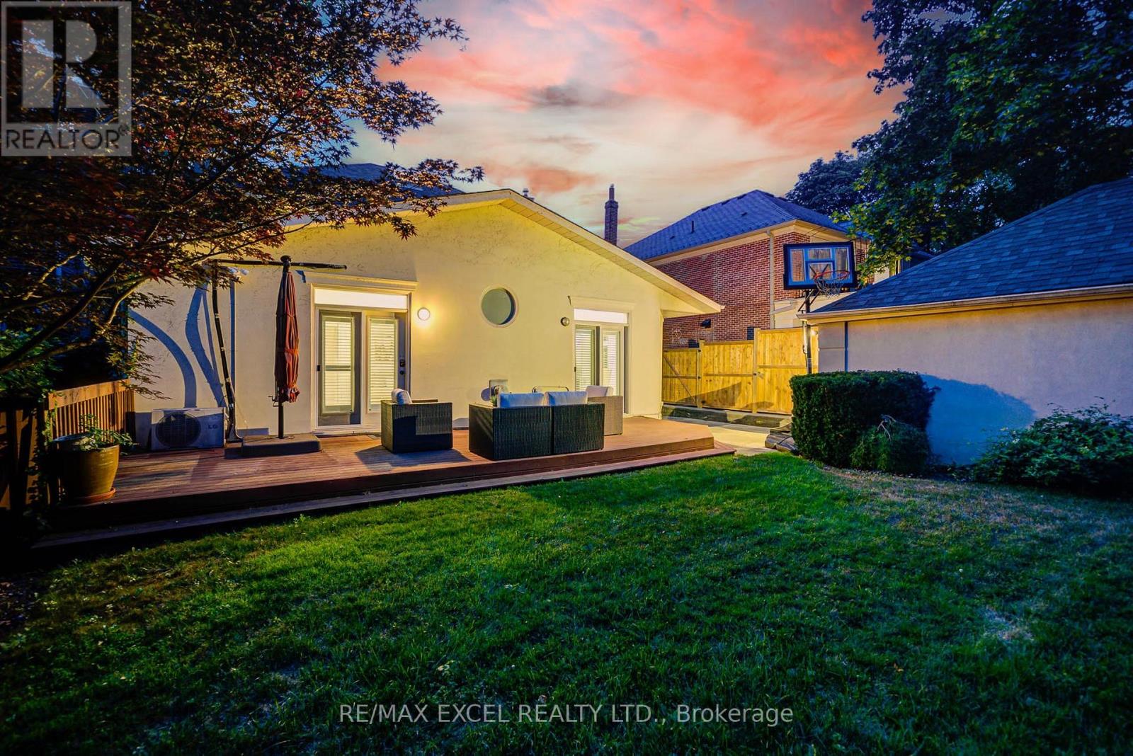 3 Silverwood Avenue, Toronto, Ontario  M5P 1W3 - Photo 48 - C12586536