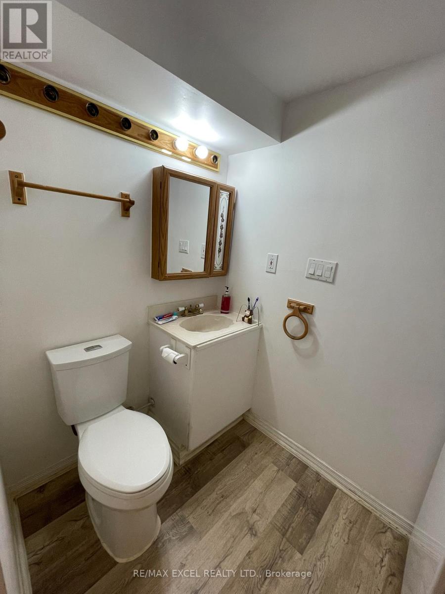 155 Edmonton Drive, Toronto, Ontario  M2J 3X3 - Photo 13 - C12806088