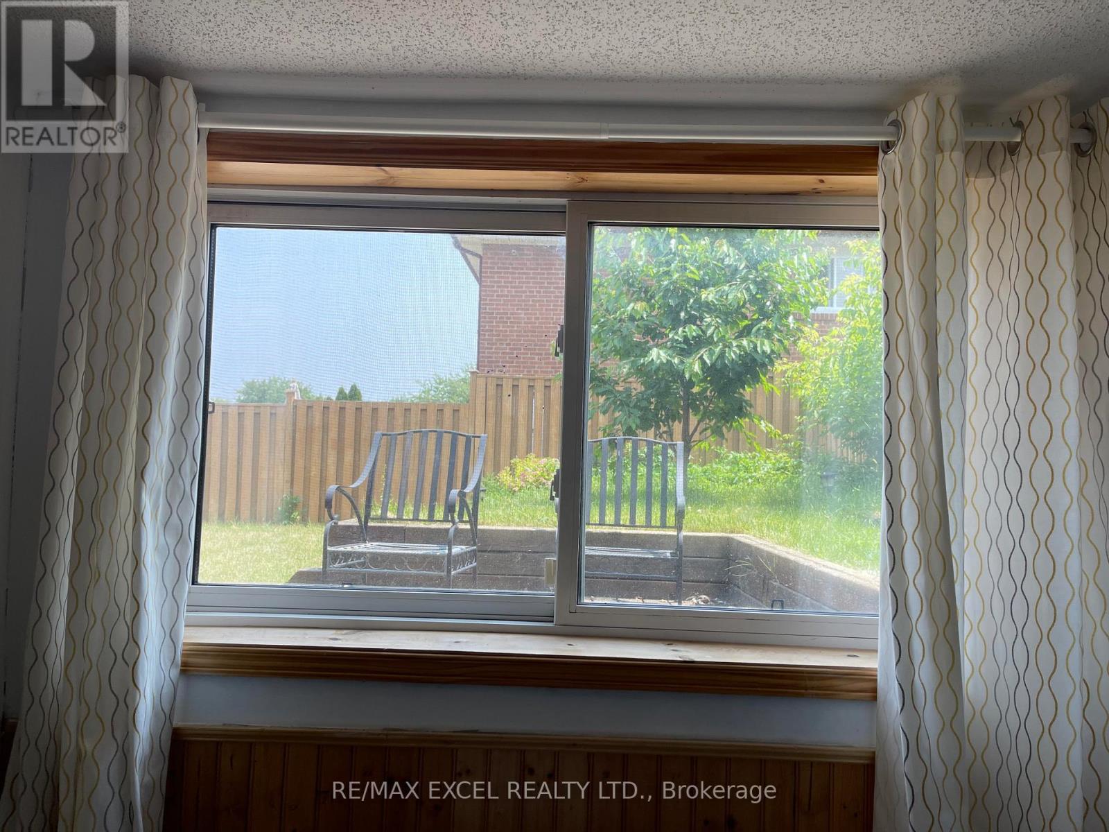 155 Edmonton Drive, Toronto, Ontario  M2J 3X3 - Photo 12 - C12806088