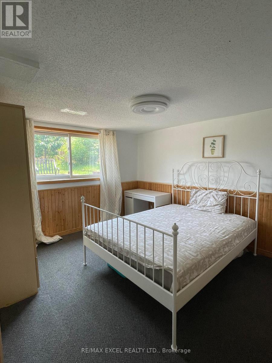 155 Edmonton Drive, Toronto, Ontario  M2J 3X3 - Photo 9 - C12806088