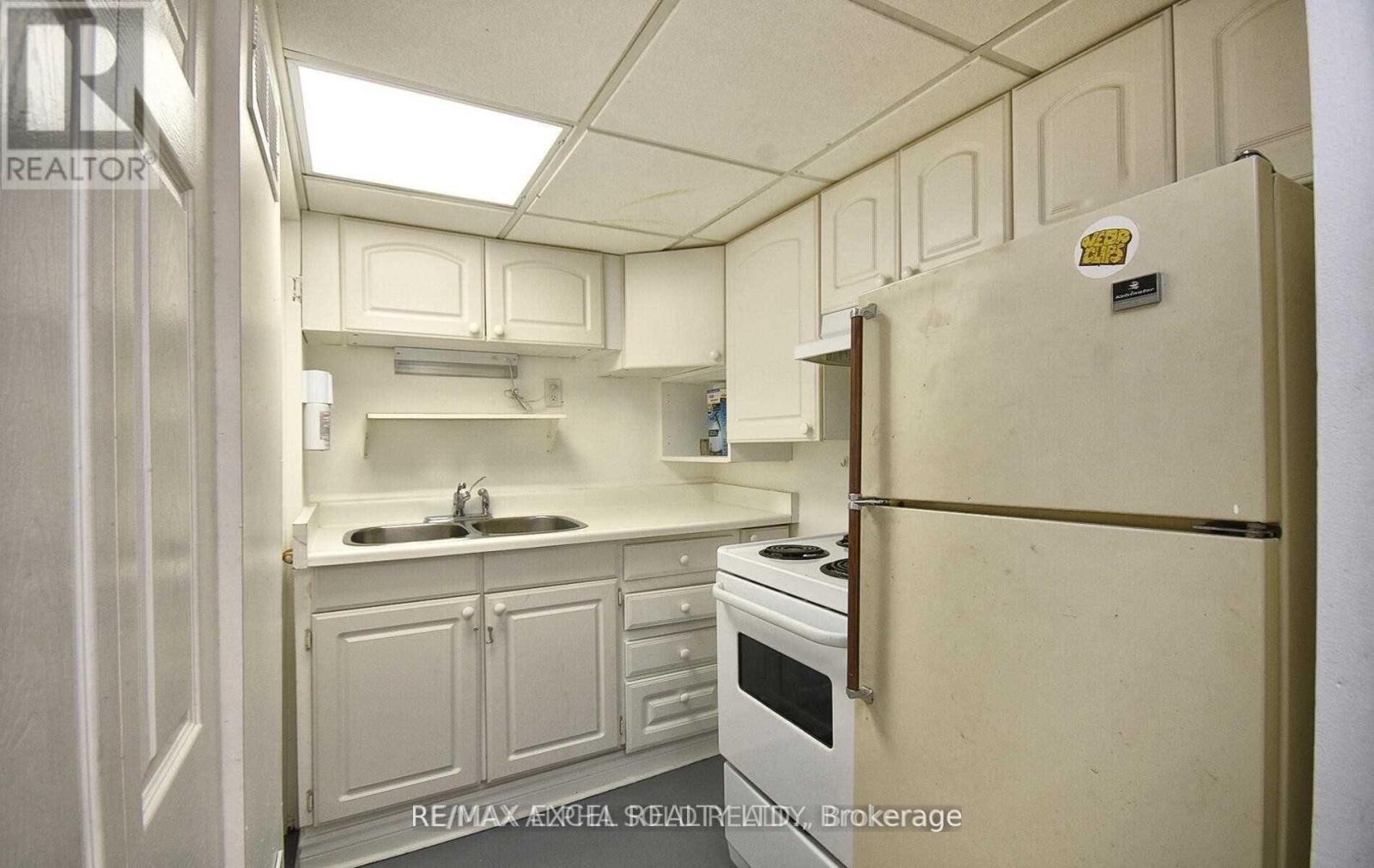 155 Edmonton Drive, Toronto, Ontario  M2J 3X3 - Photo 32 - C12806088