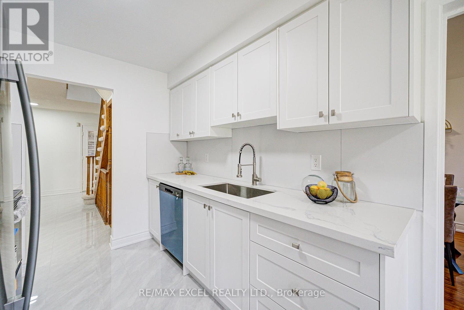 158 Ingleton Boulevard, Toronto (Milliken), Ontario  M1V 1Z8 - Photo 12 - E12835970