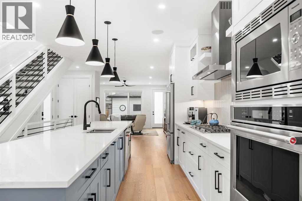 2407 33 Street SW, Calgary, Alberta  T3E 2T3 - Photo 7 - A2284456