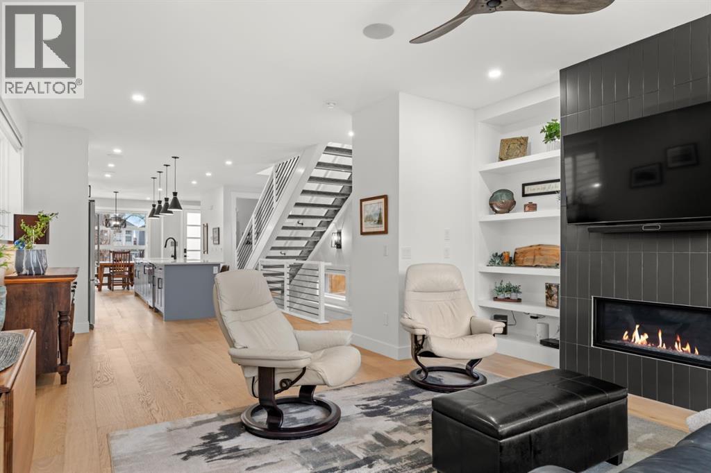 2407 33 Street SW, Calgary, Alberta  T3E 2T3 - Photo 11 - A2284456