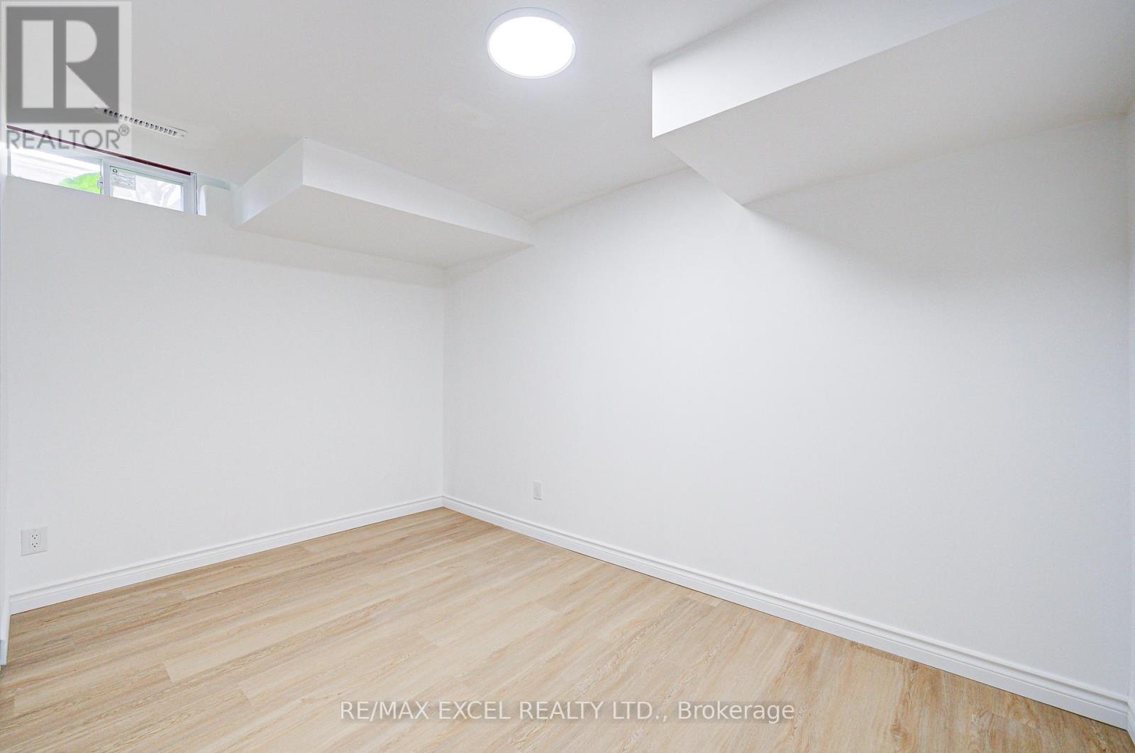 158 Ingleton Boulevard, Toronto (Milliken), Ontario  M1V 1Z8 - Photo 41 - E12835970