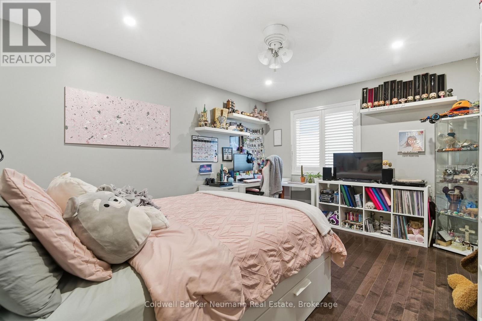 356 Falling Green Crescent, Kitchener, Ontario  N2R 0G4 - Photo 26 - X12928620