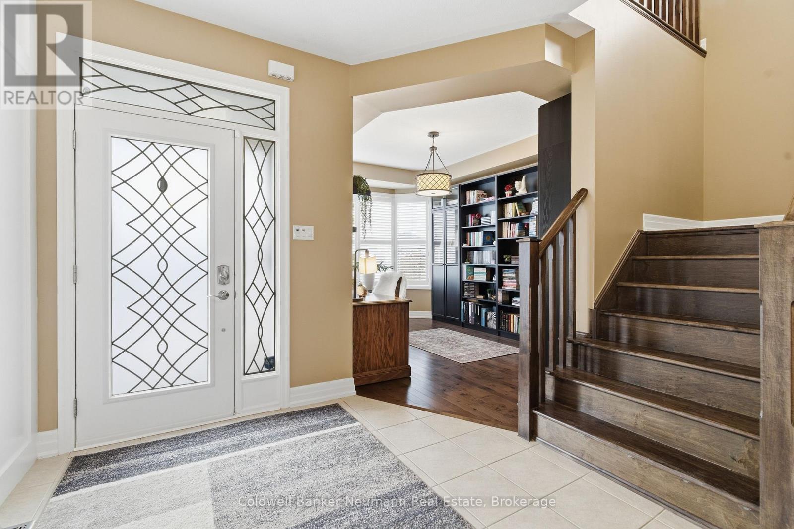 356 Falling Green Crescent, Kitchener, Ontario  N2R 0G4 - Photo 4 - X12928620