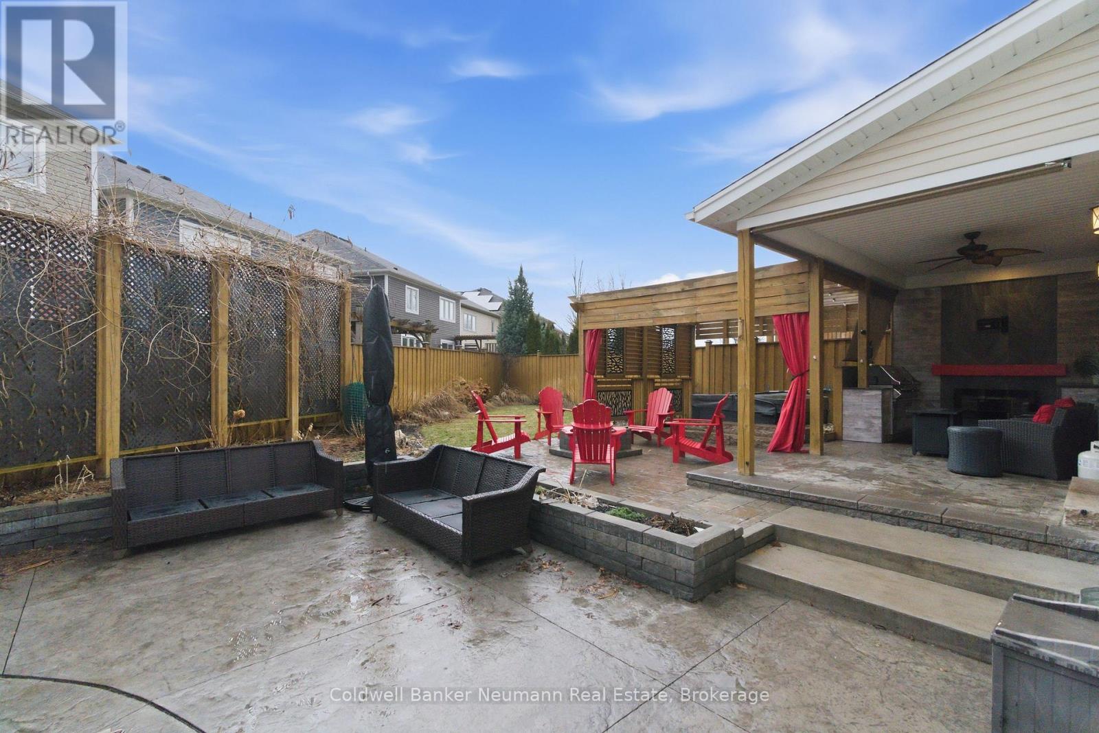 356 Falling Green Crescent, Kitchener, Ontario  N2R 0G4 - Photo 44 - X12928620