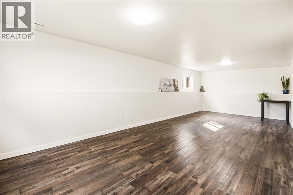 203 Duston Street, Red Deer, Alberta  T4R 2W1 - Photo 27 - A2295478