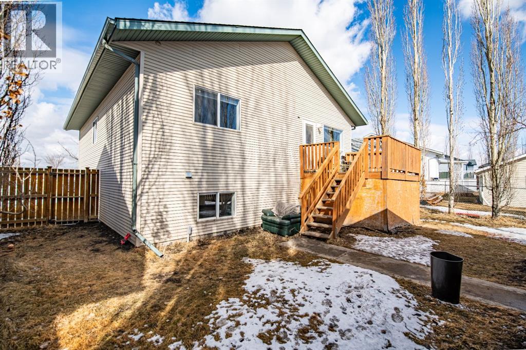 203 Duston Street, Red Deer, Alberta  T4R 2W1 - Photo 34 - A2295478