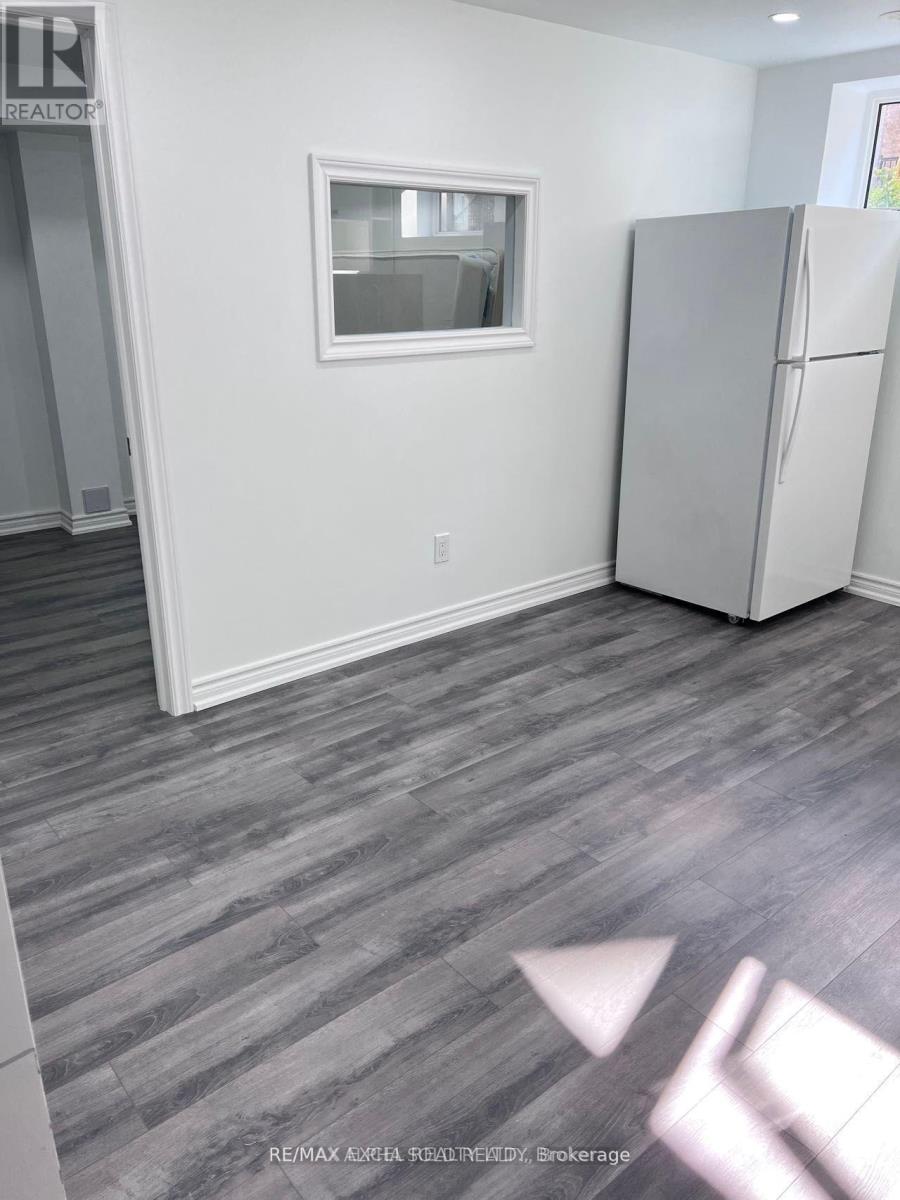 10 Bsmt - 16 Eaton Park Lane, Toronto, Ontario  M1W 0A5 - Photo 4 - E12839300