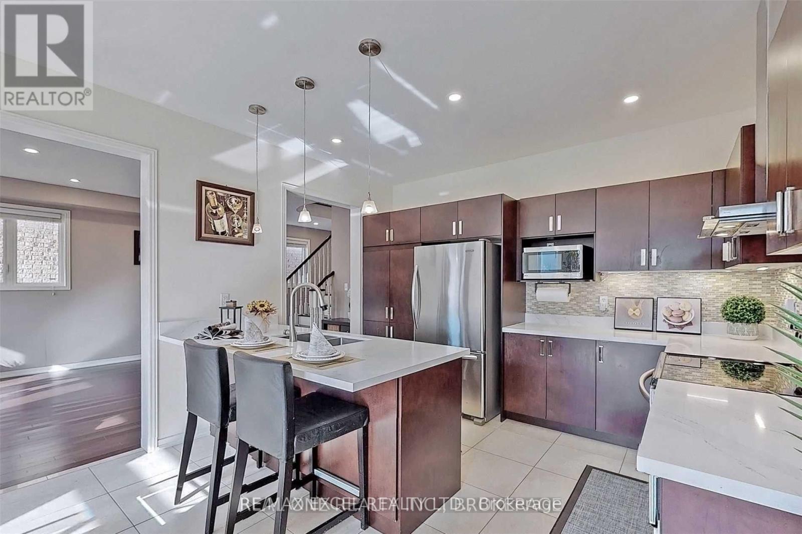 Main - 145 Cabin Trail Crescent, Whitchurch-Stouffville, Ontario  L4A 0S7 - Photo 10 - N12859504