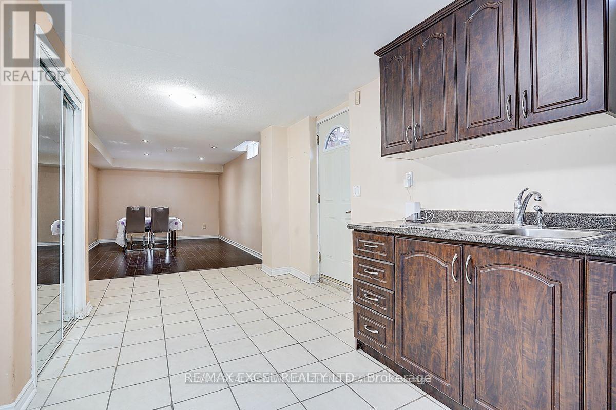 Bsmt - 31 Durant Crescent, Markham, Ontario  L3S 3A3 - Photo 6 - N12882462